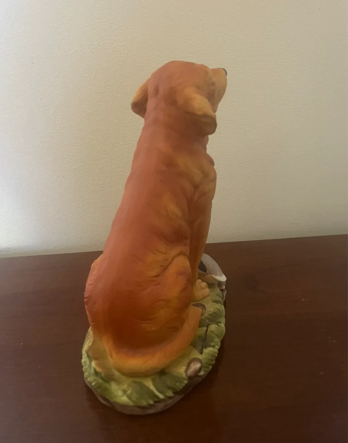 Golden retriever figurine image indicator(4)