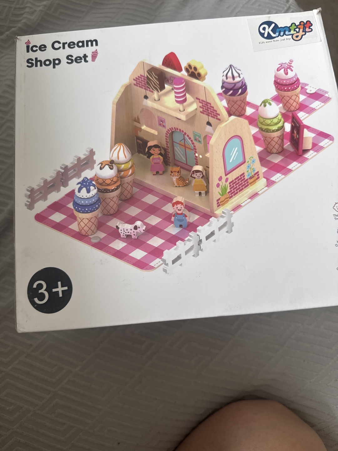 Kmtjit Ice Cream Shop Set - Ages 3+