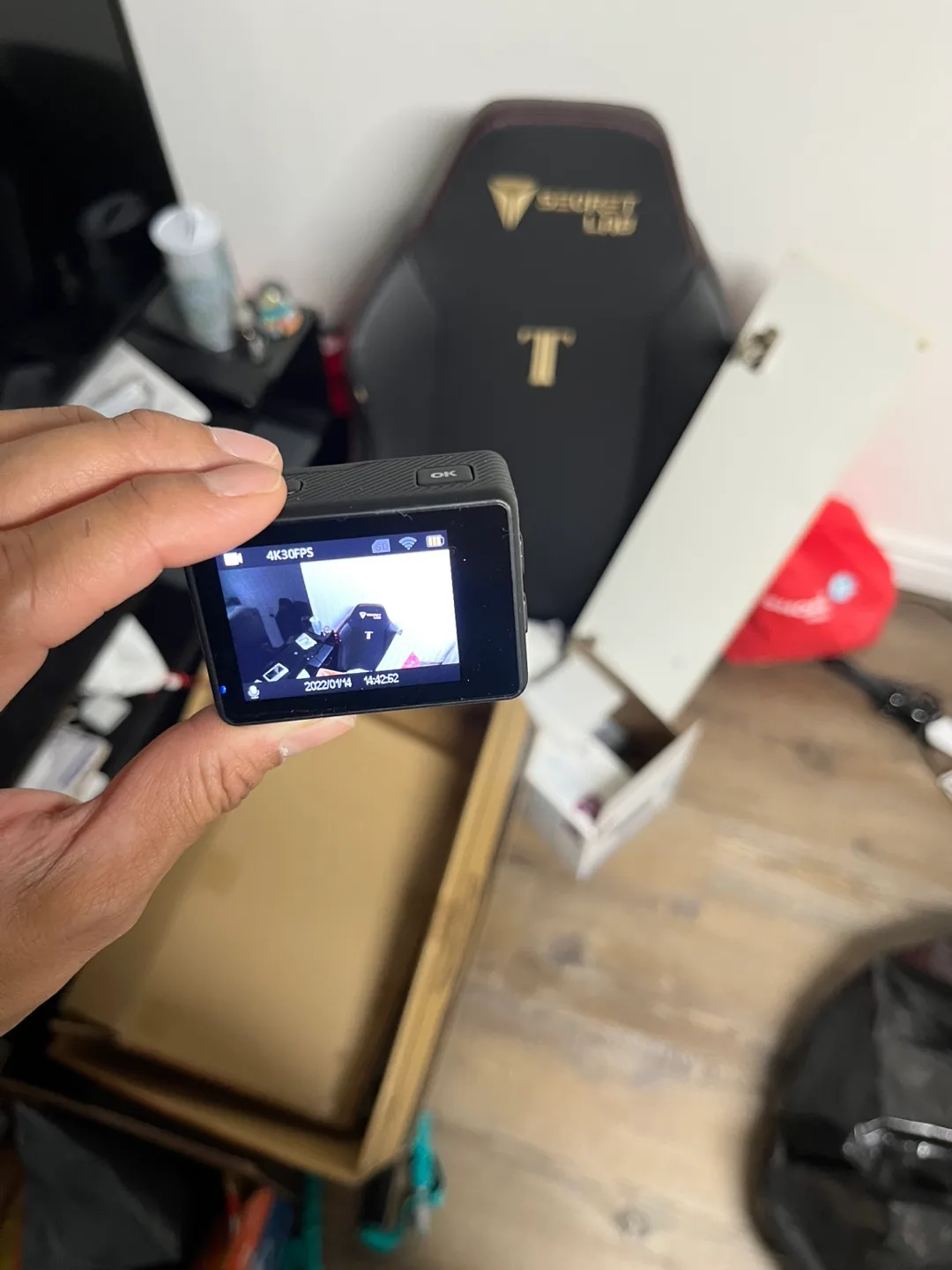 ILECAM 4K Ultra HD Action Camera image indicator(2)