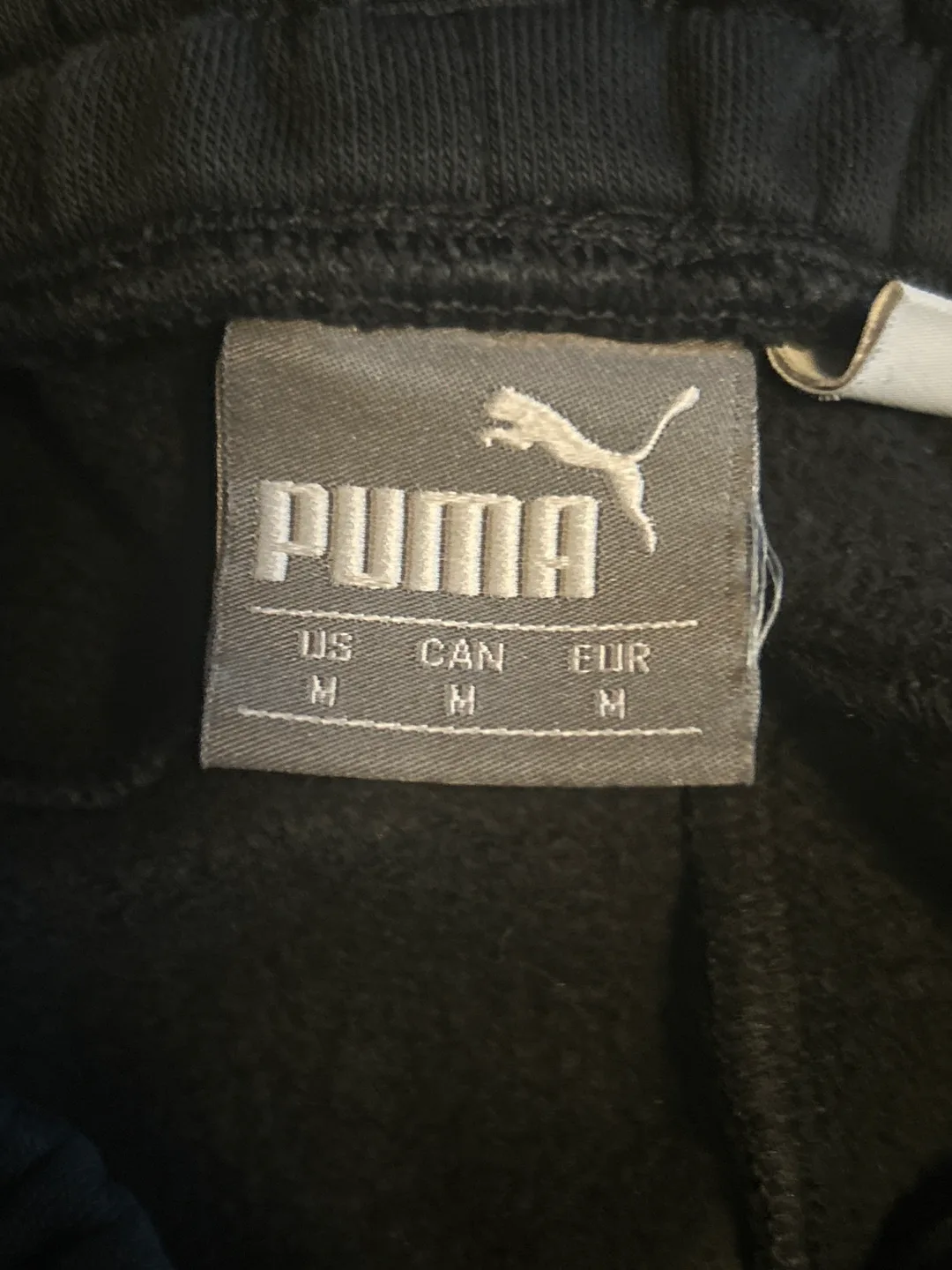 Puma Black Sweatpants - Size M image indicator(3)