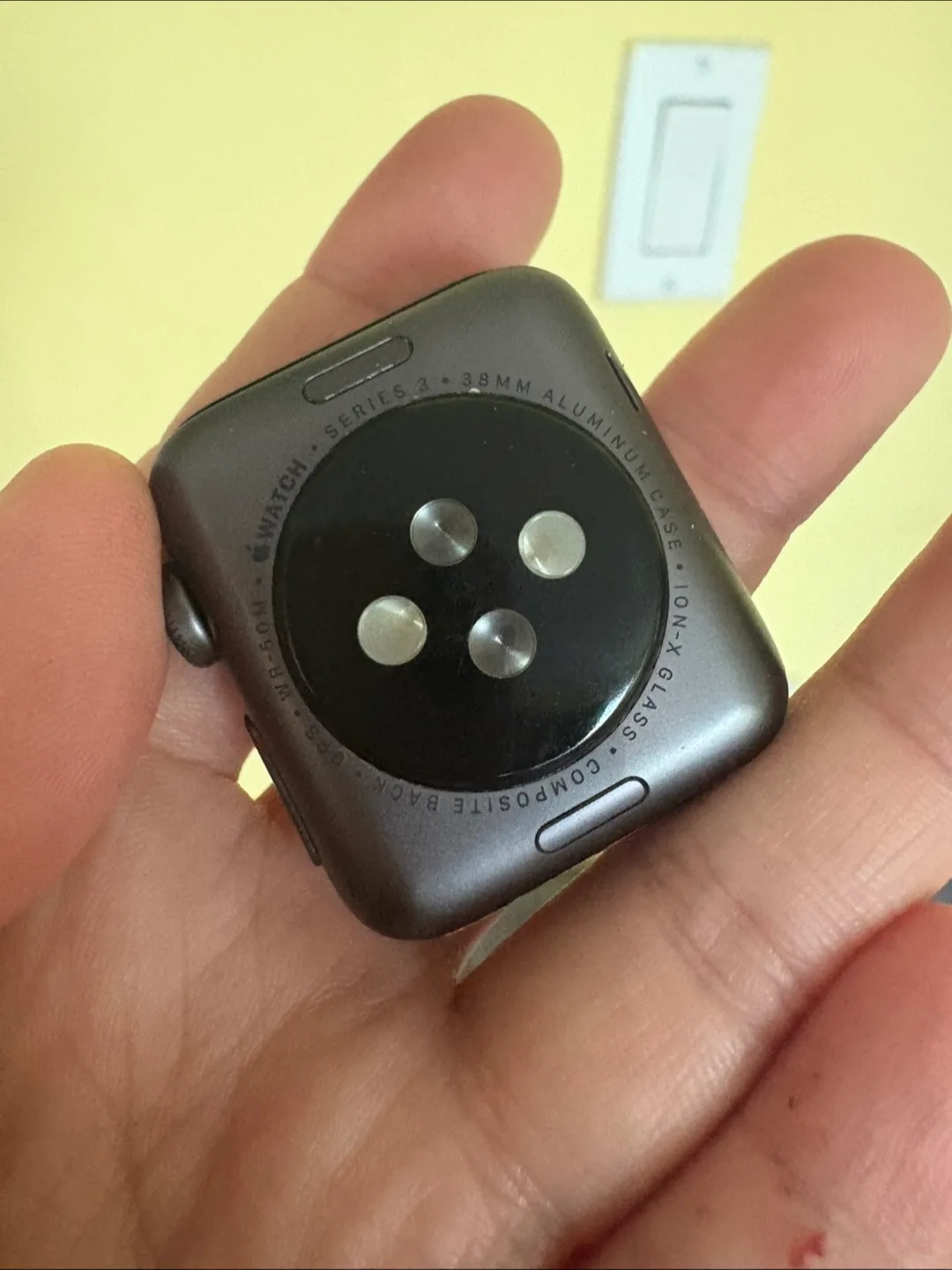 Apple Watch Series 3 38mm image indicator(2)