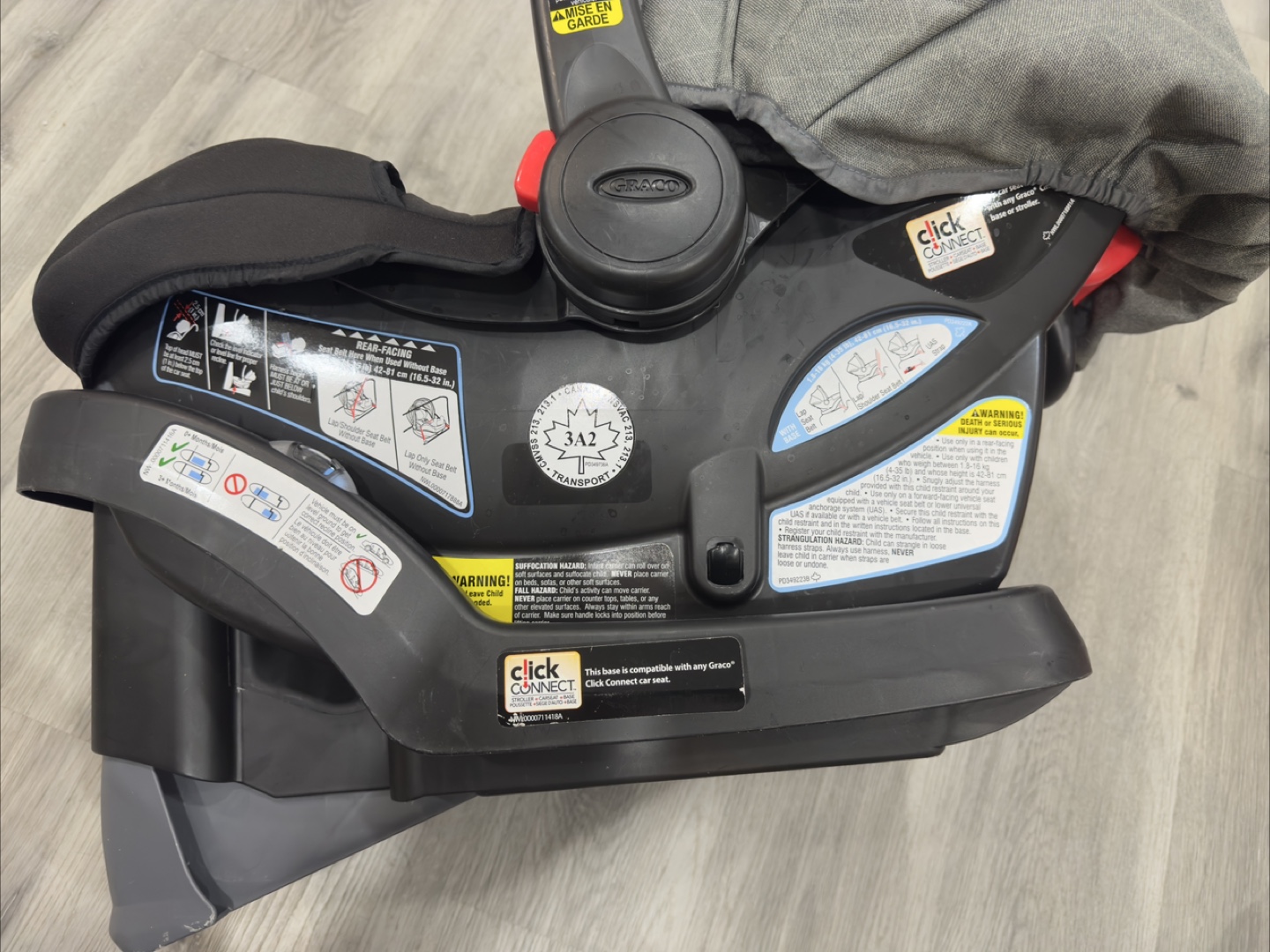 Graco SnugRide Click Connect Infant Car Seat with Base - photo 4
