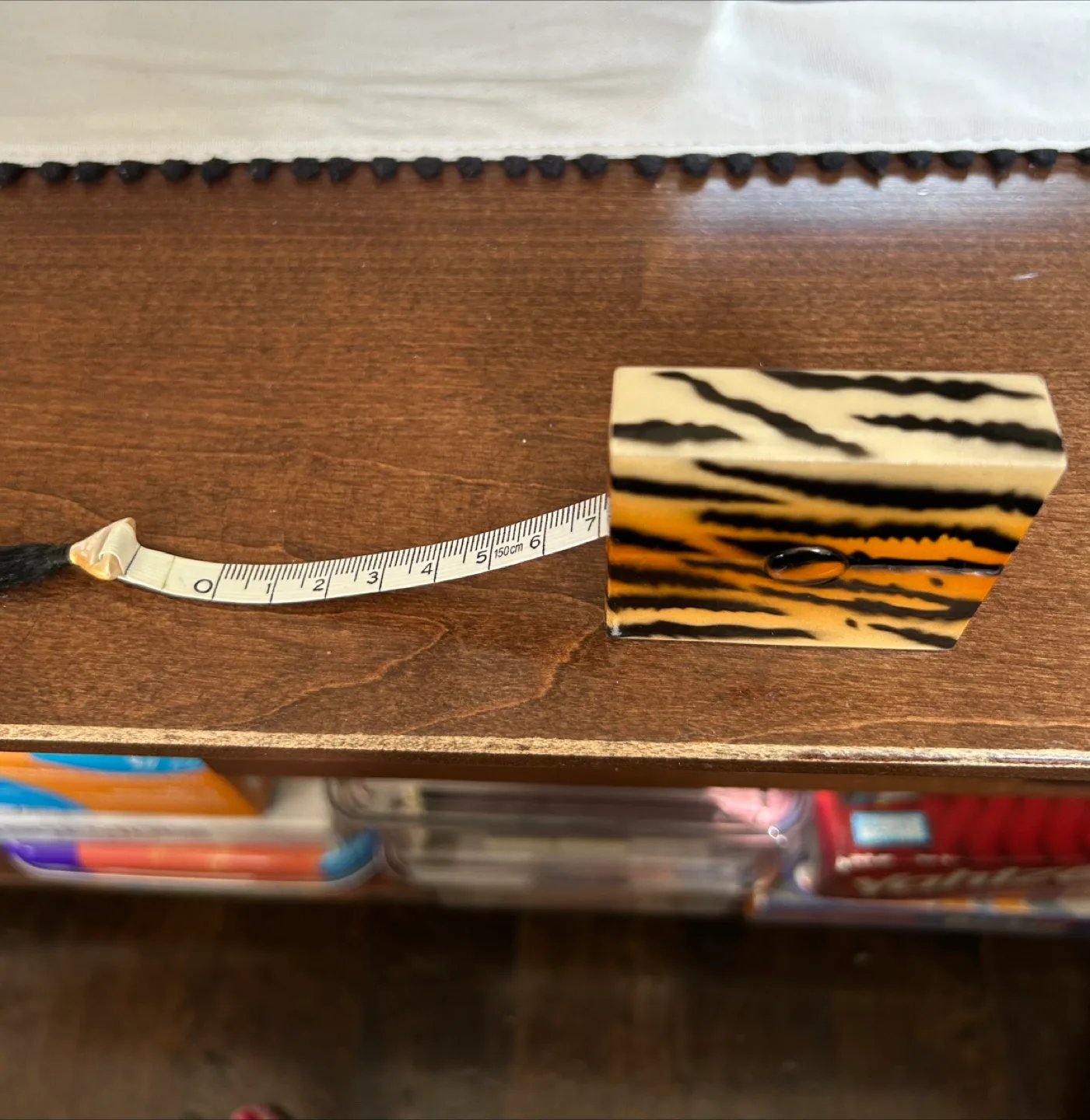 Tiger Print Tape Measure image indicator(2)