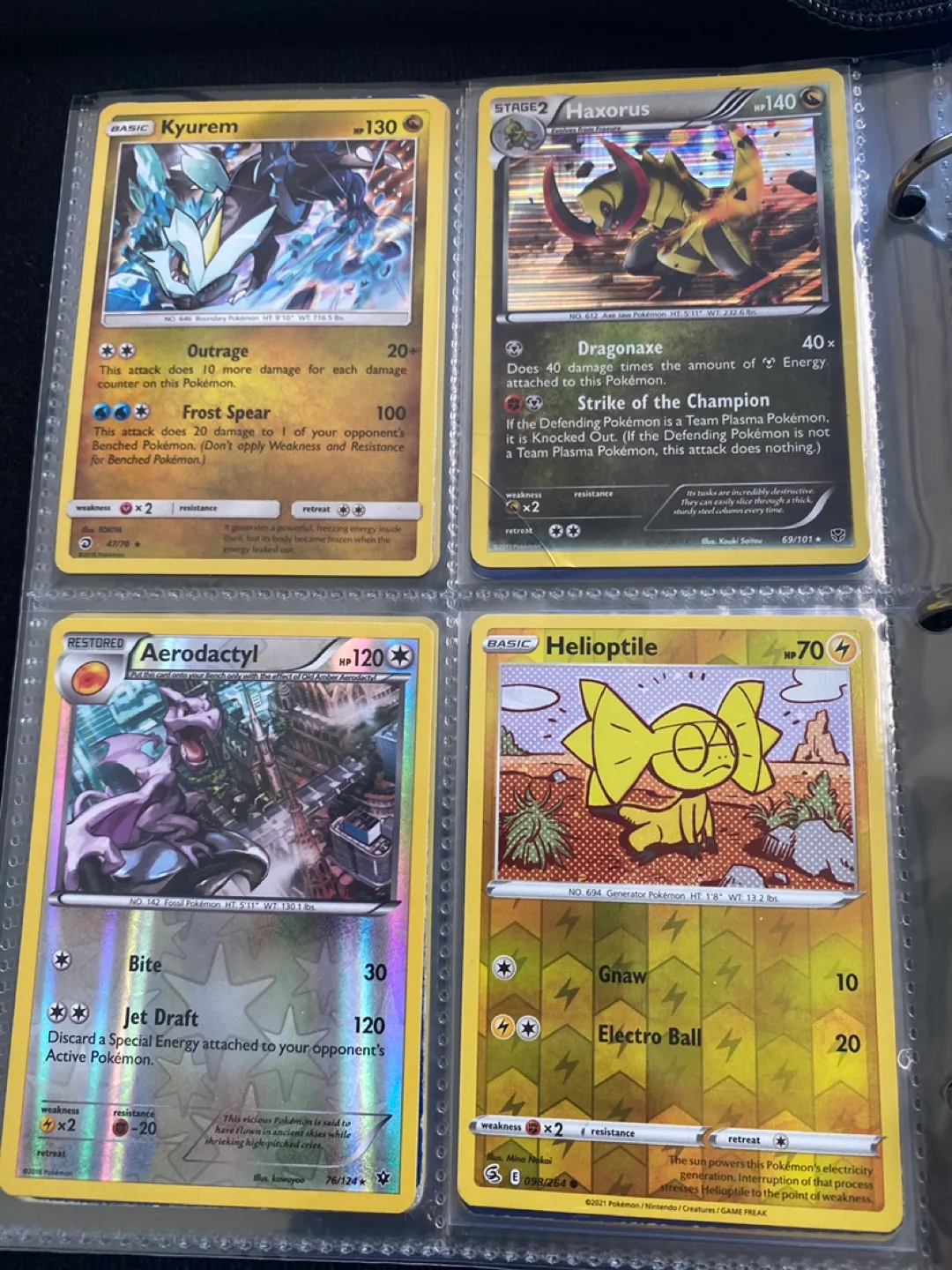 Pokémon Cards - Assorted Collection image indicator(6)