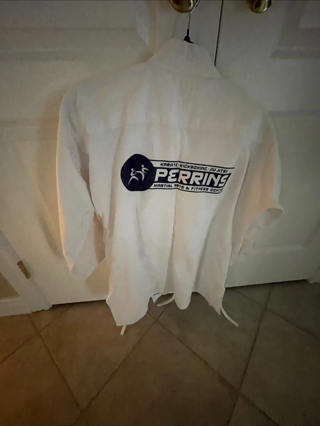 Fuji White Karate Gi - Size 4 image indicator(2)