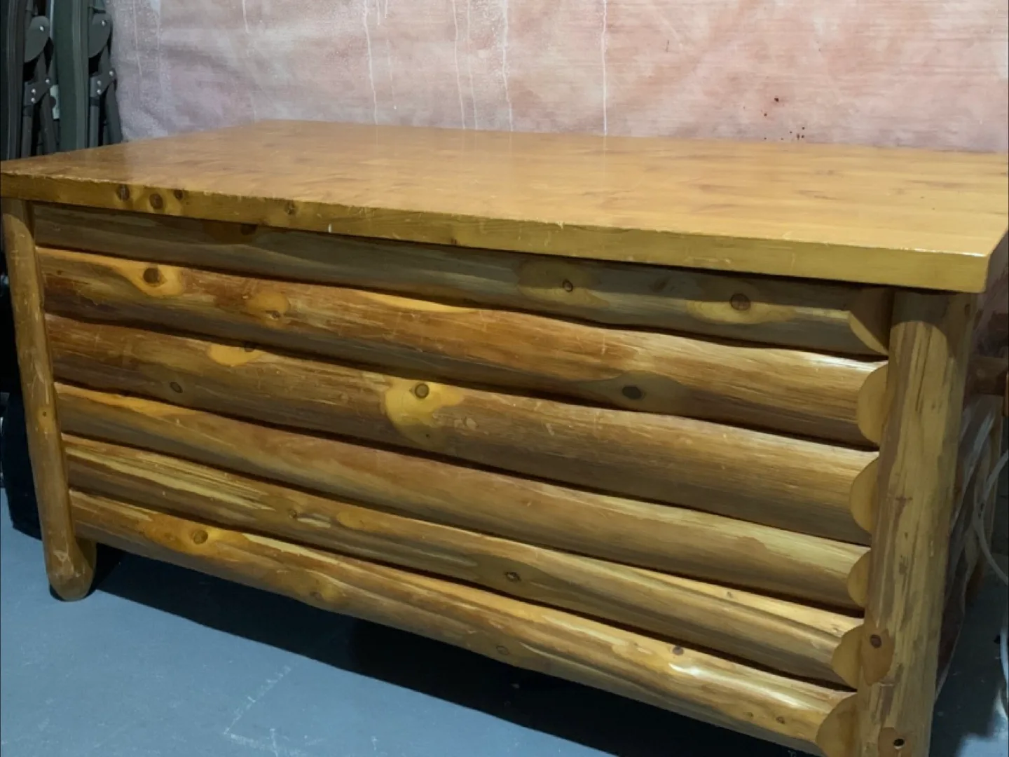 Wooden Log Chest / Trunk image indicator(3)