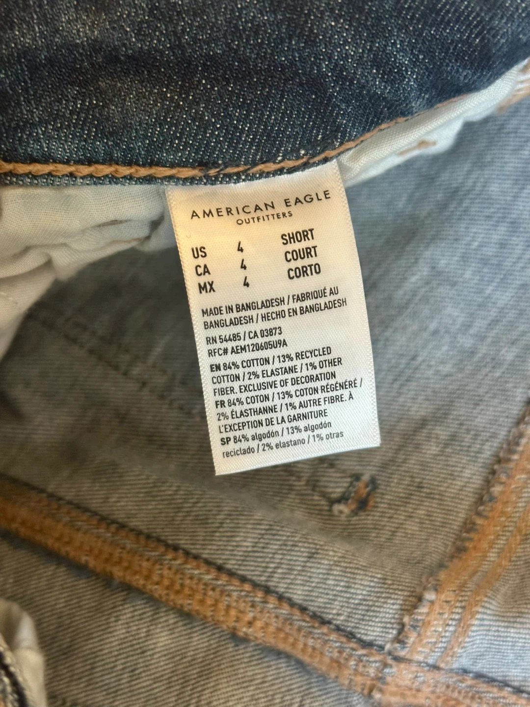 American Eagle Low-Rise Flare Jeans - Size 4 - photo 5