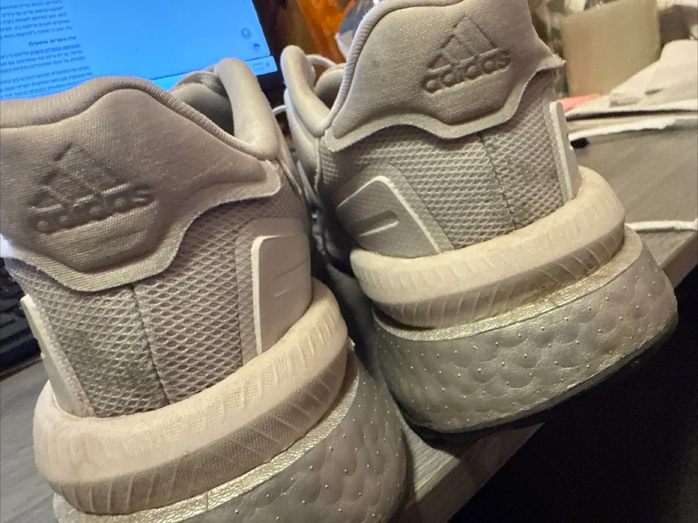 Adidas Running Shoes - US Size 8 image indicator(3)