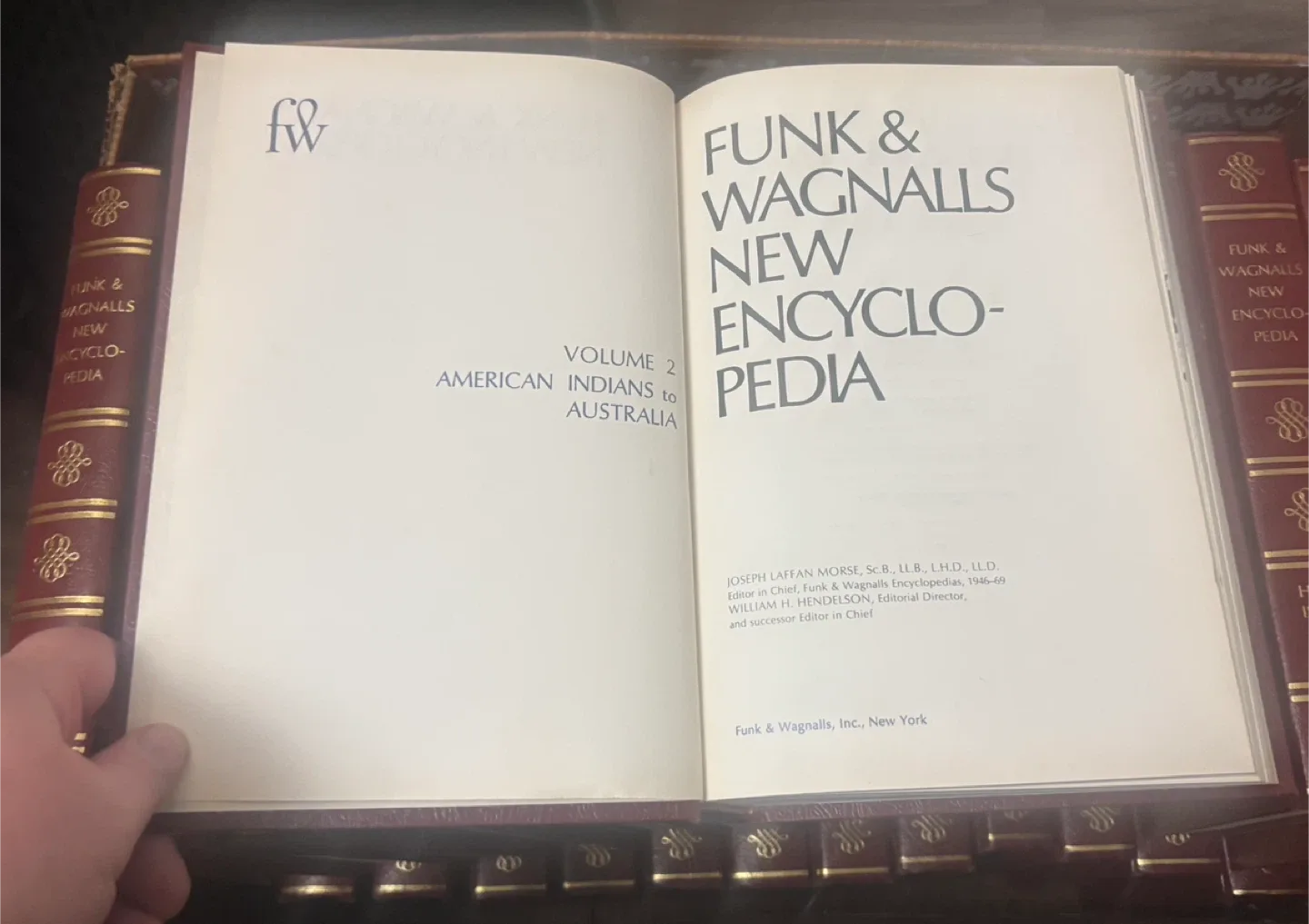 Funk & Wagnalls New Encyclopedia Set image indicator(2)