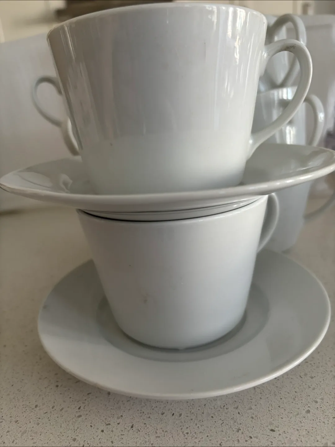 Royal White Fine Porcelain 8 Cups & 8 Saucer Set image indicator(2)