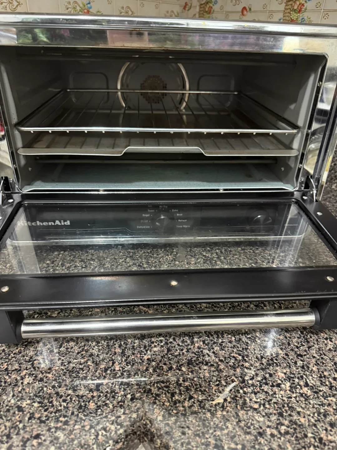 KitchenAid Digital Countertop Oven with Air Fry image indicator(5)