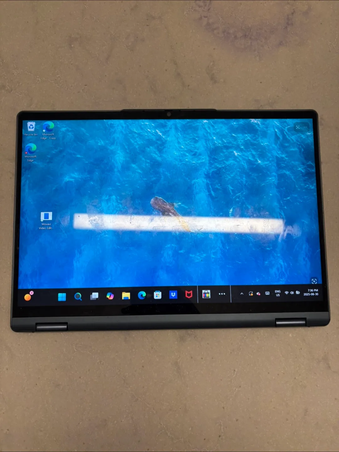 Lenovo Yoga 7i 14" 2-in-1 Laptop image indicator(4)