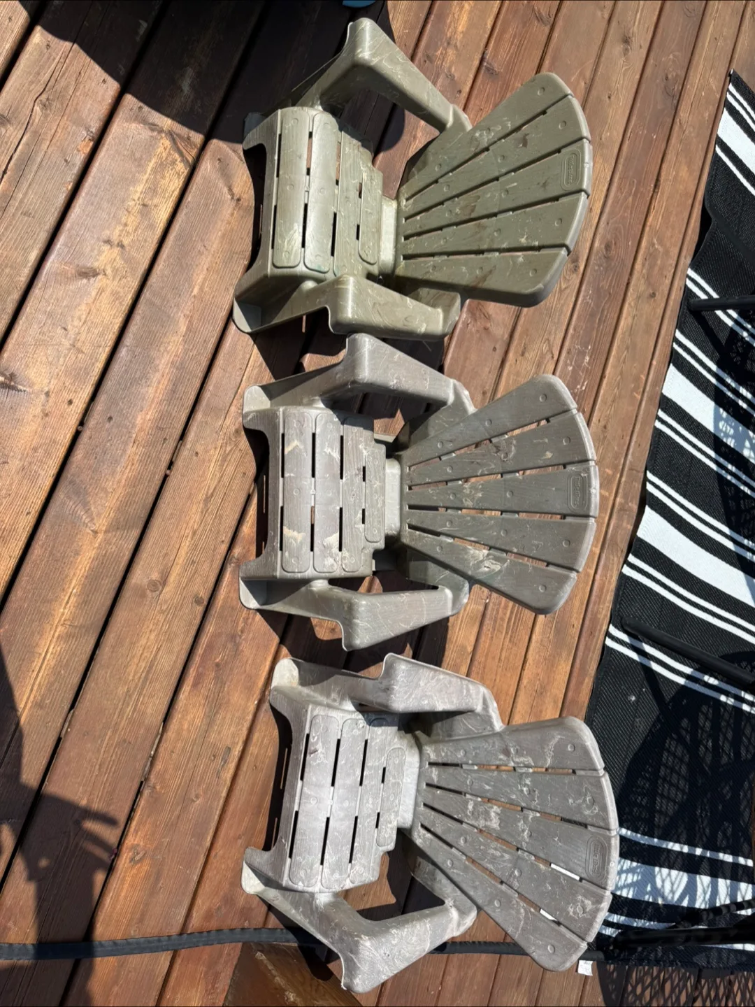 Little tykes plastic Muskoka chairs thumbnail