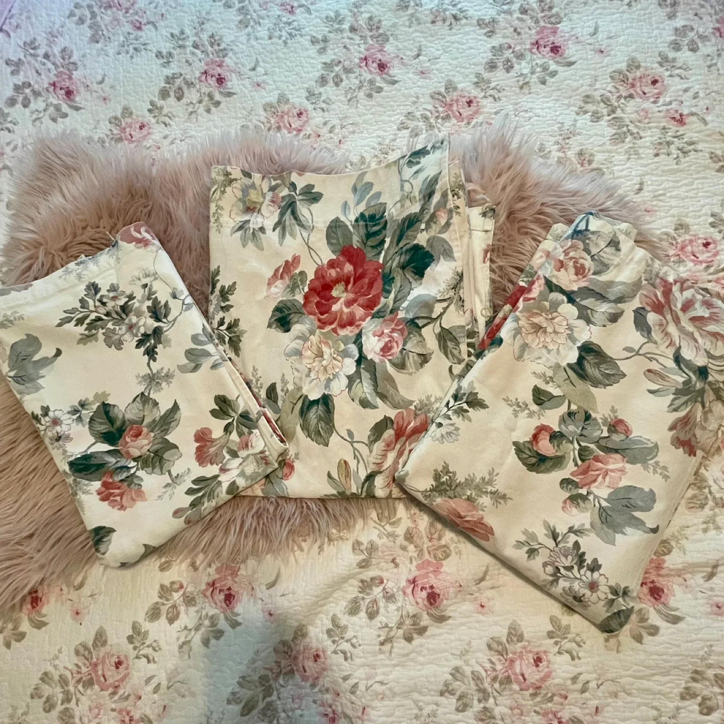 3 x Vintage Floral Balloon Valances -Cottagecore Farmhouse Style thumbnail