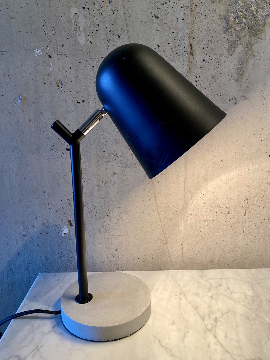EQ3 Minor Black Table Lamp - photo 2