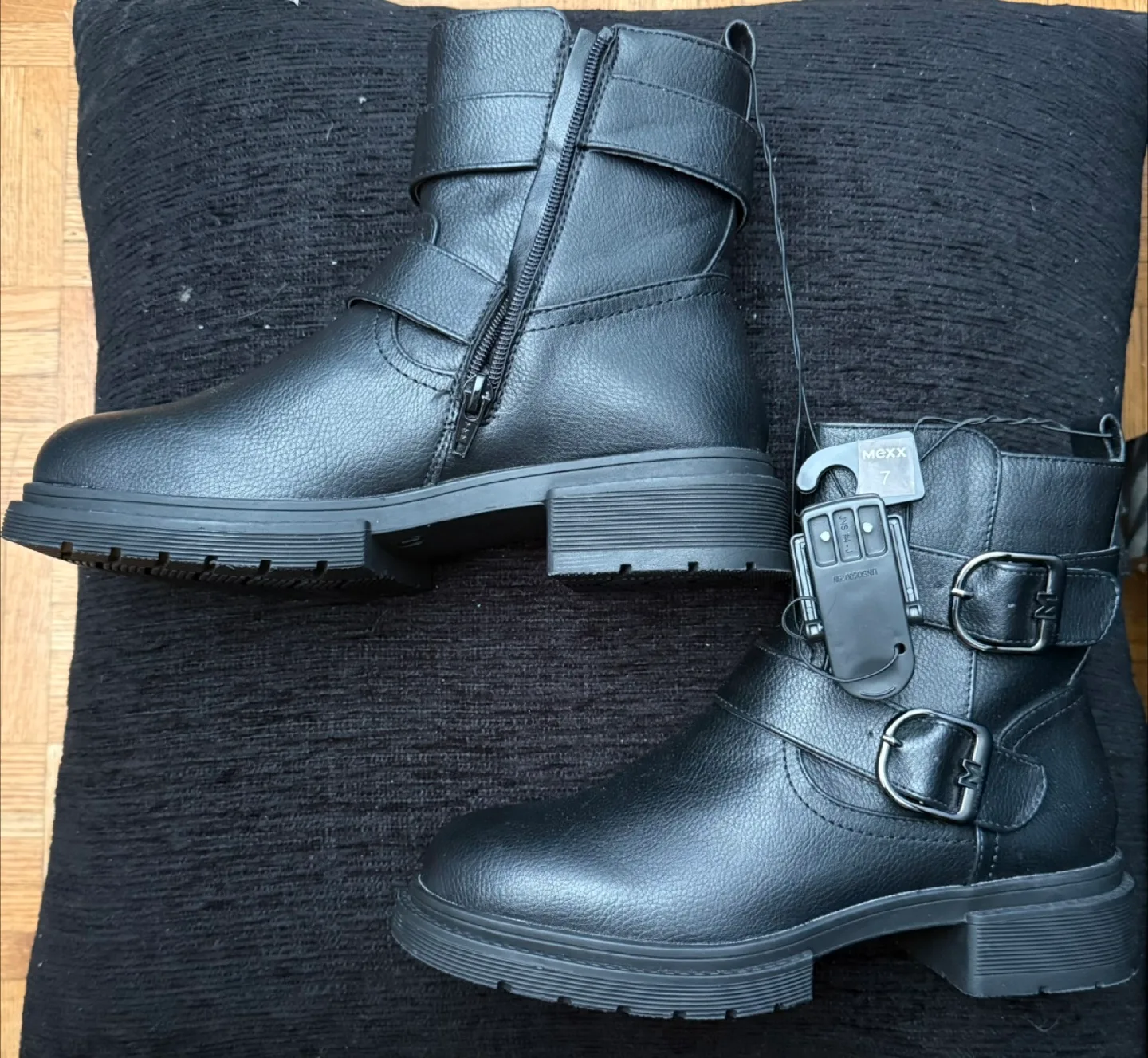 Black Ankle Boots, Size 7 image indicator(7)