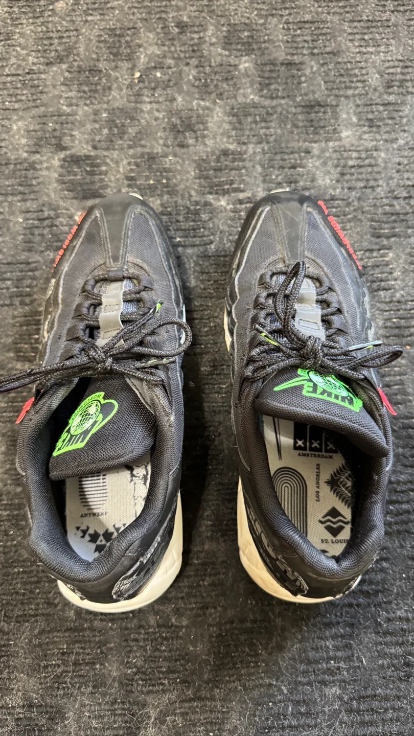 Nike Air Max 95 Worldwide Edition Black image indicator(5)