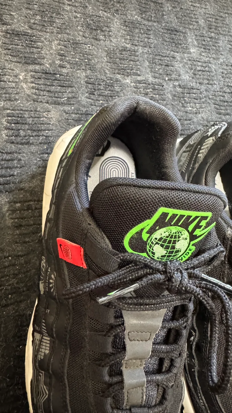 Nike Air Max 95 Worldwide Edition Black image indicator(6)