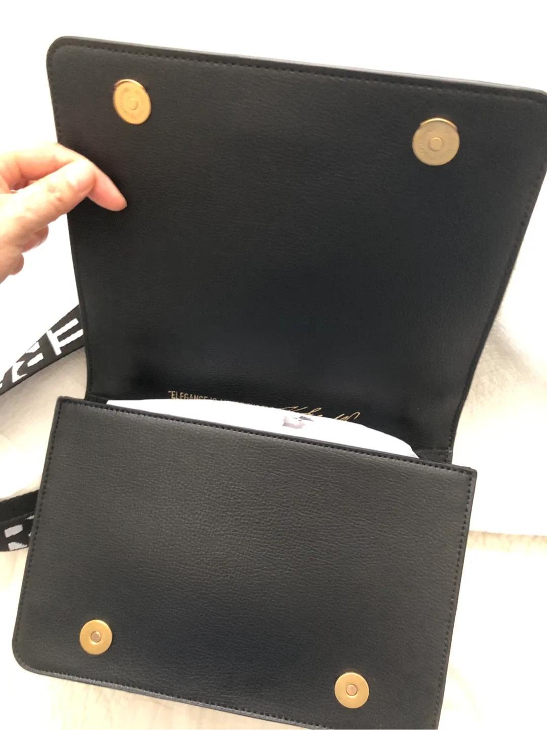 Karl Lagerfeld Black Leather Crossbody Bag image indicator(5)