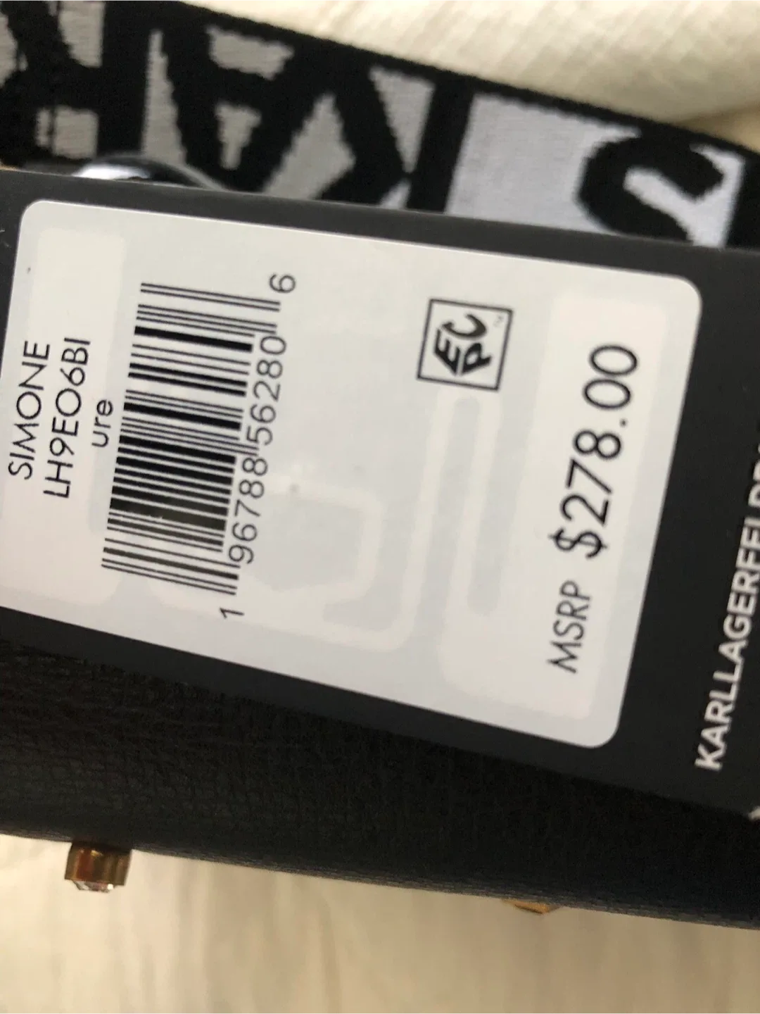 Karl Lagerfeld Black Leather Crossbody Bag image indicator(8)