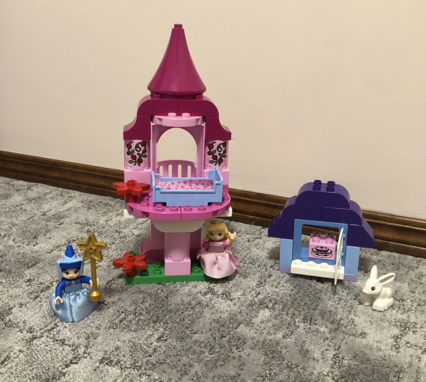 LEGO DUPLO Disney Princess Aurora's Castle - photo 2