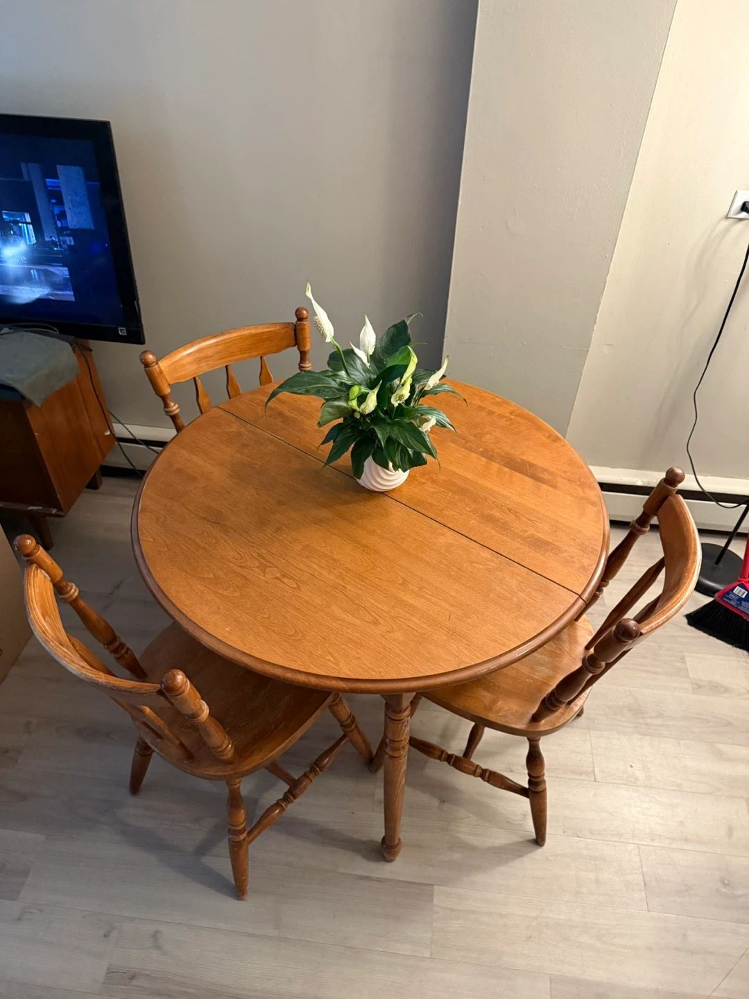 Round Wooden Dining Table with 3 Chairs
