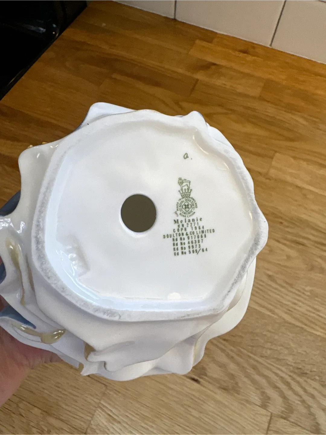 Royal Doulton Melanie Figurine image indicator(3)