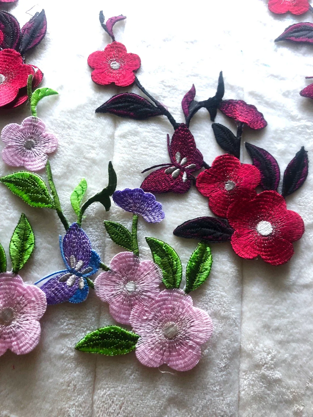 Flower embroidery iron on patches thumbnail