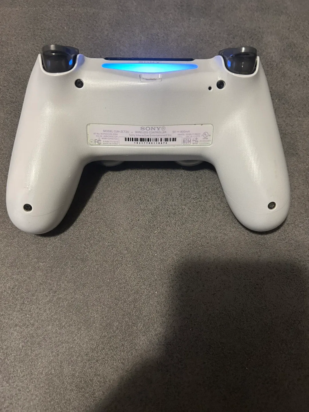 Sony Dualshock 4 Wireless Controller - Crystal image indicator(2)