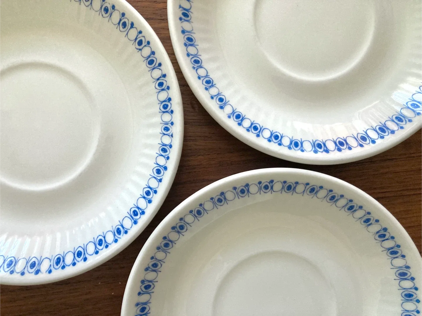 Vintage Figgjo Lotte MCM Saucer Plates image indicator(2)