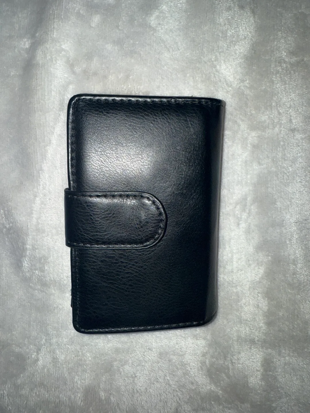 Black Wallet image indicator(2)