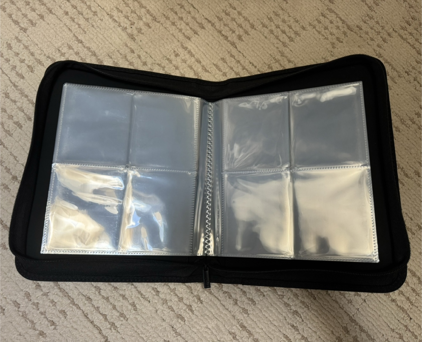 Ultra Pro Black Zippered Card Toploader Binder - photo 3