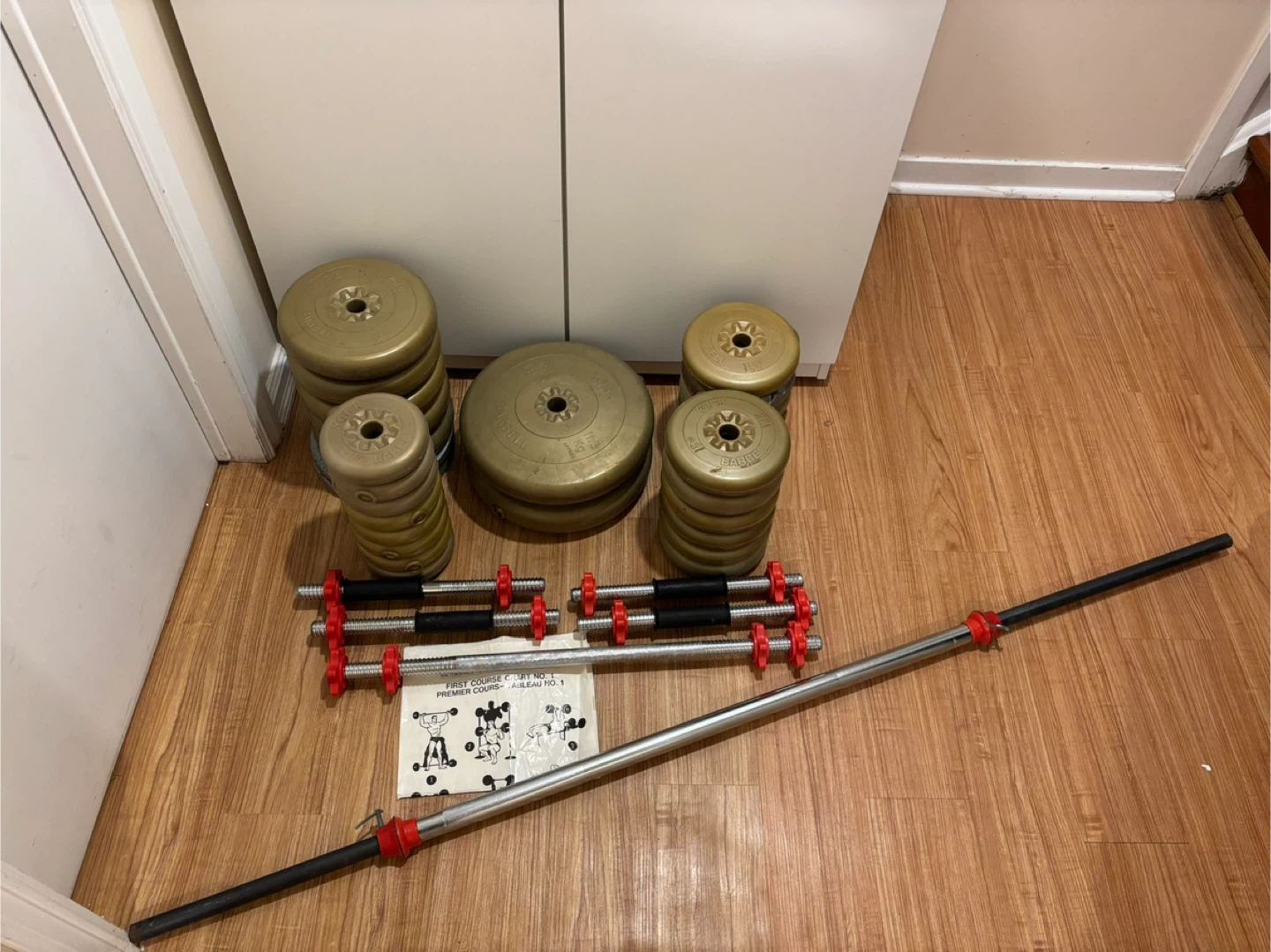 York Weight Set 200lbs + Bars
