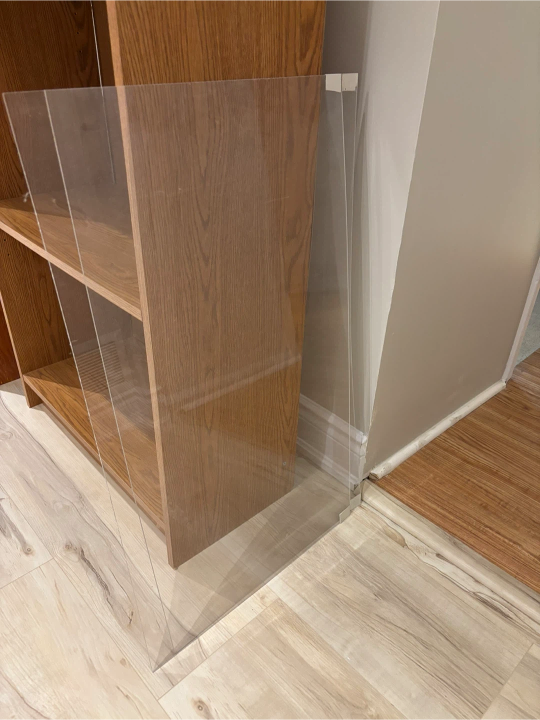 2 Plexiglass Sheets