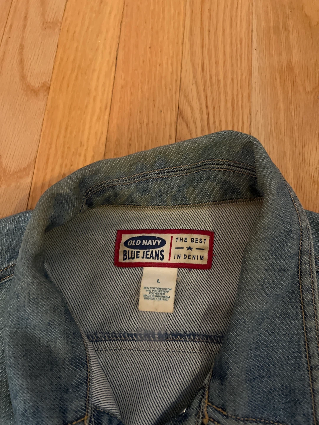 Old Navy Denim Jacket - Size L - photo 2