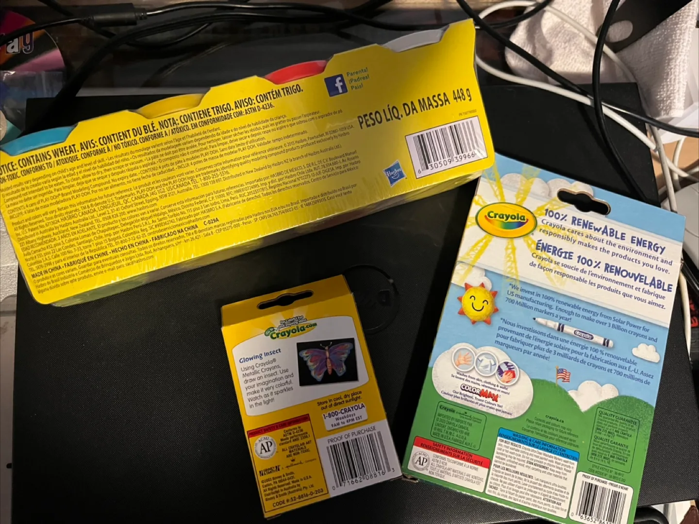 NEW Play-Doh, Crayola Markers & Crayons image indicator(2)