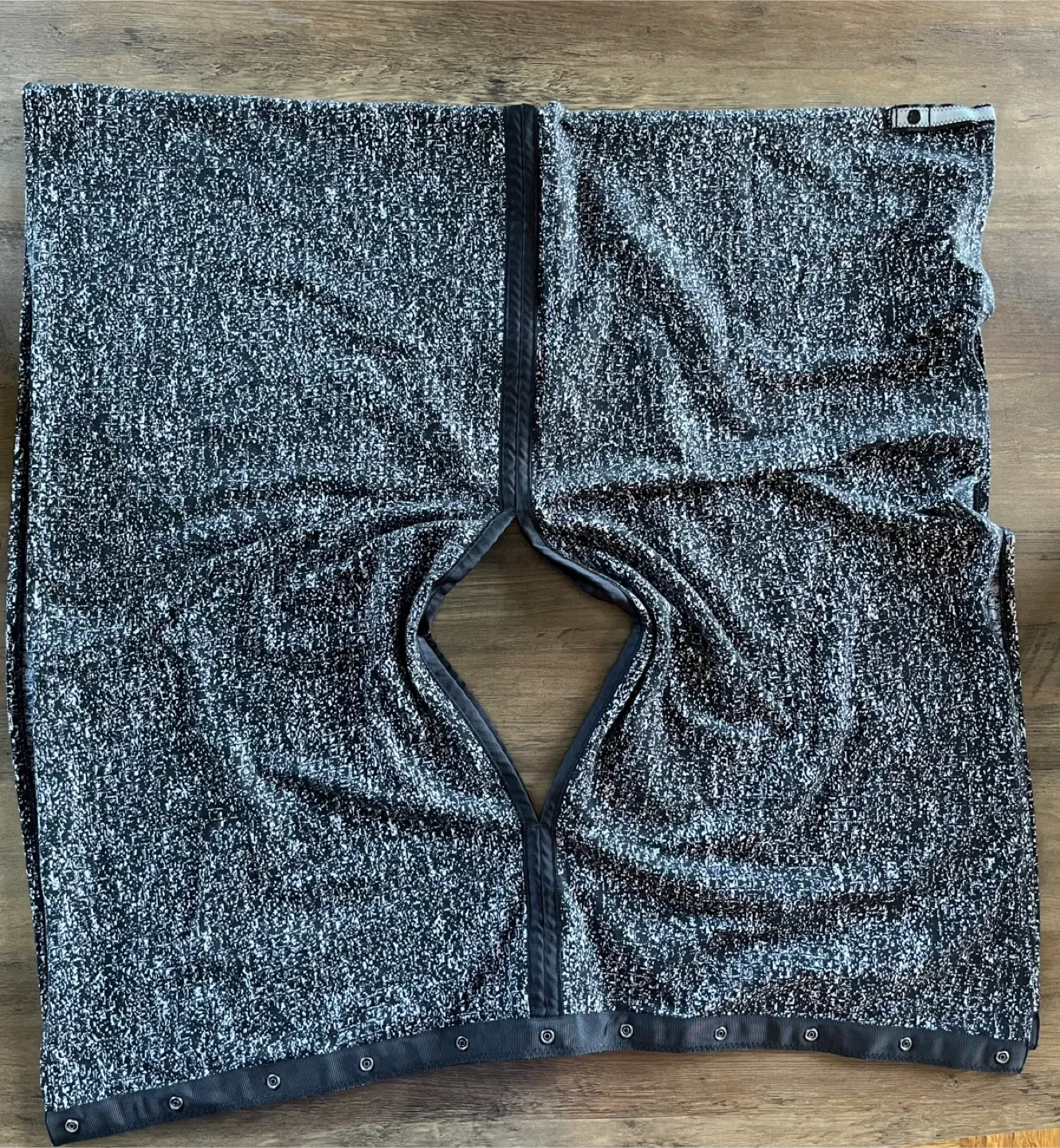 Lululemon Vinyasa Scarf Rulu Heathered Black/White thumbnail