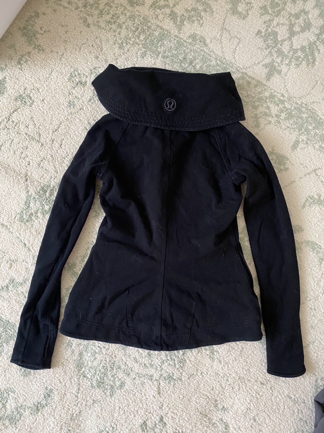 Lululemon Black Jacket - photo 3