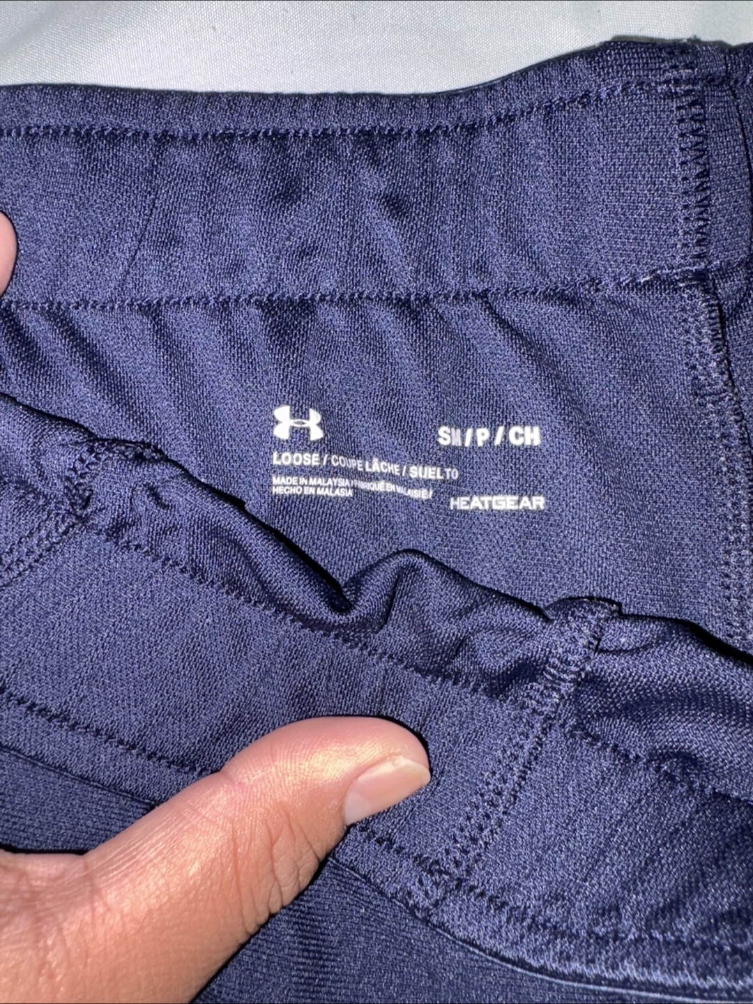 Under Armour HeatGear Shorts - Size Small - photo 2