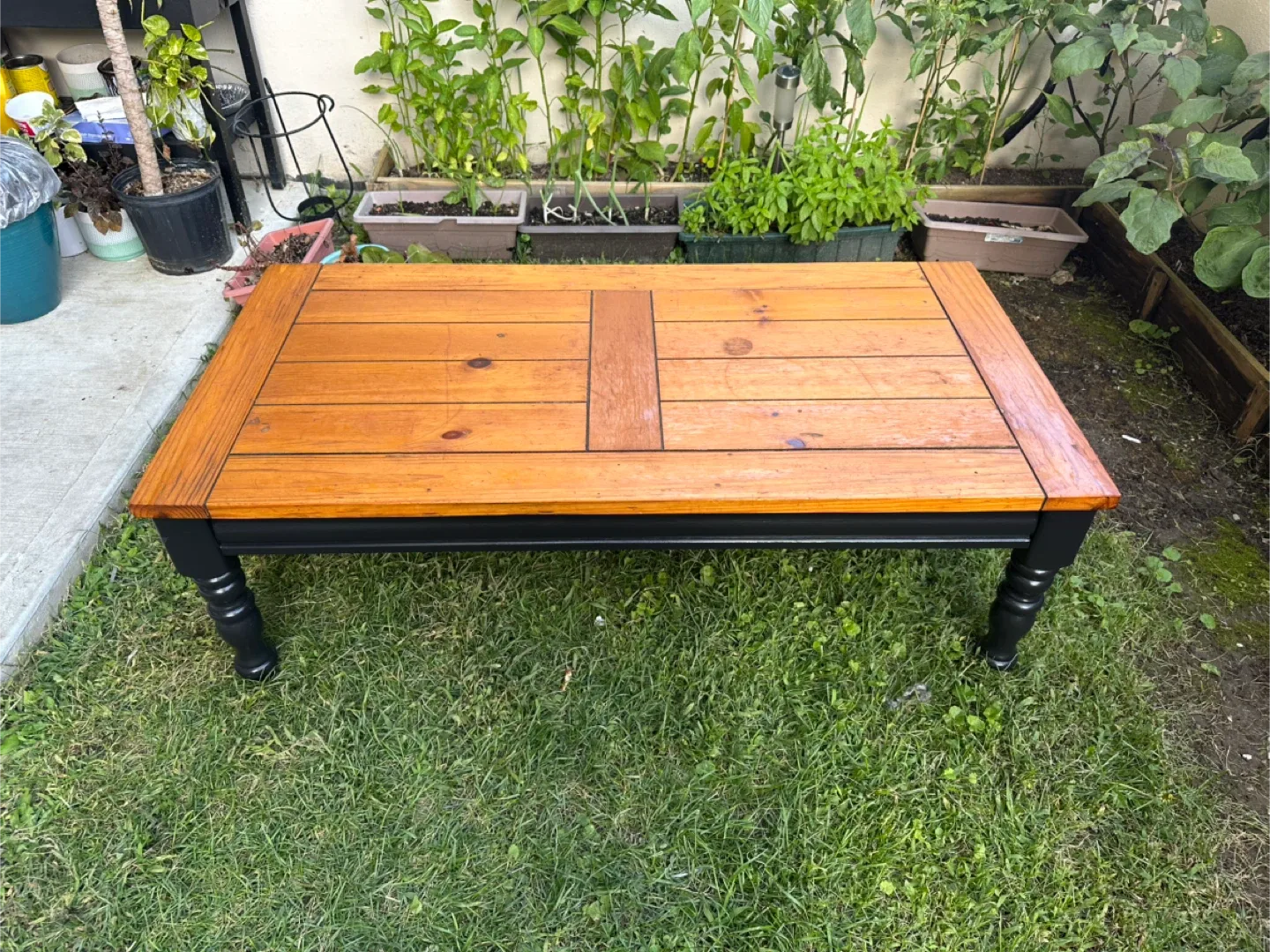 Wooden Coffee Table - Black & Brown image indicator(3)