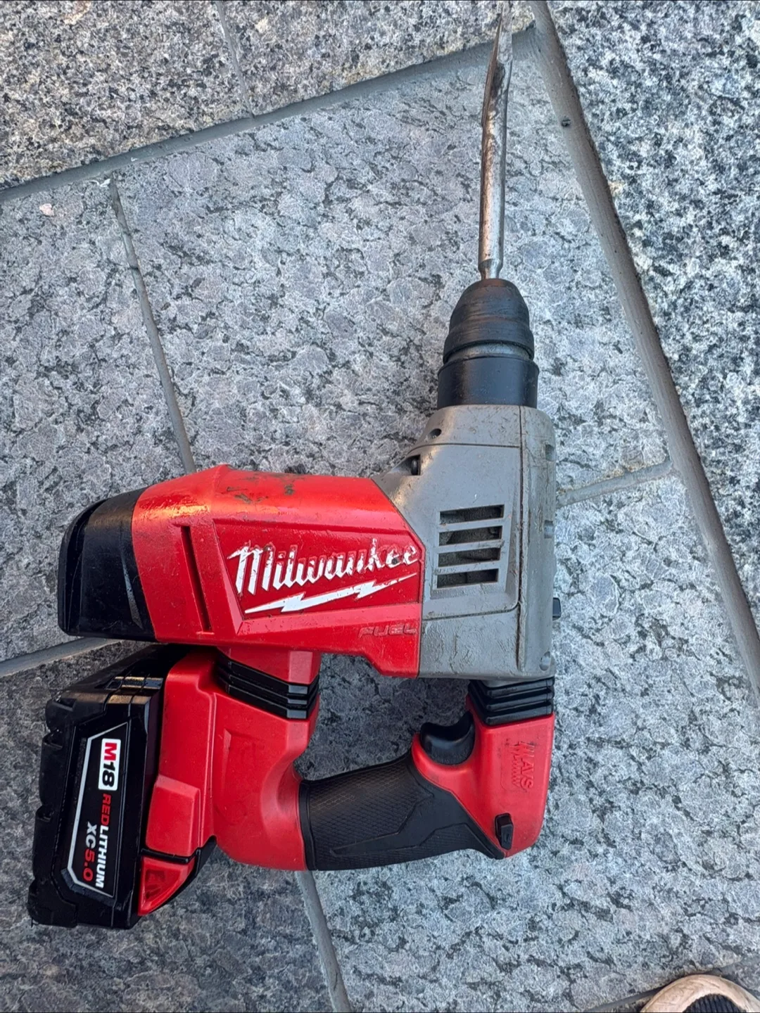 Milwaukee Rotary Hammer thumbnail