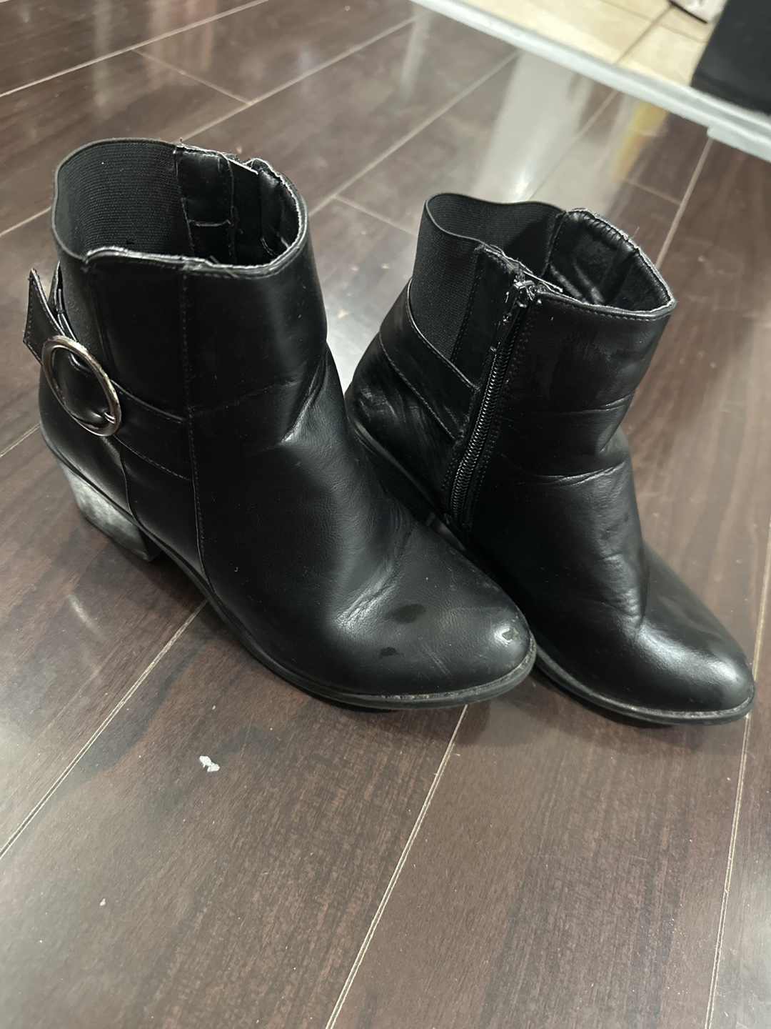 Black Ankle Boots - photo 2