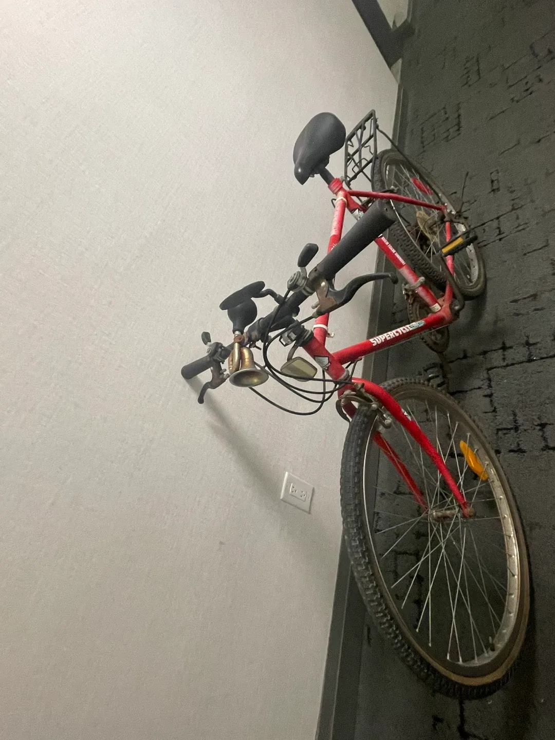 Supercycle A2500 Red Mountain Bike image indicator(3)