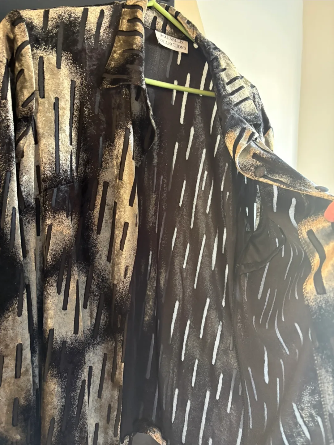 Marsellis Collections Patterned Blouse image indicator(4)