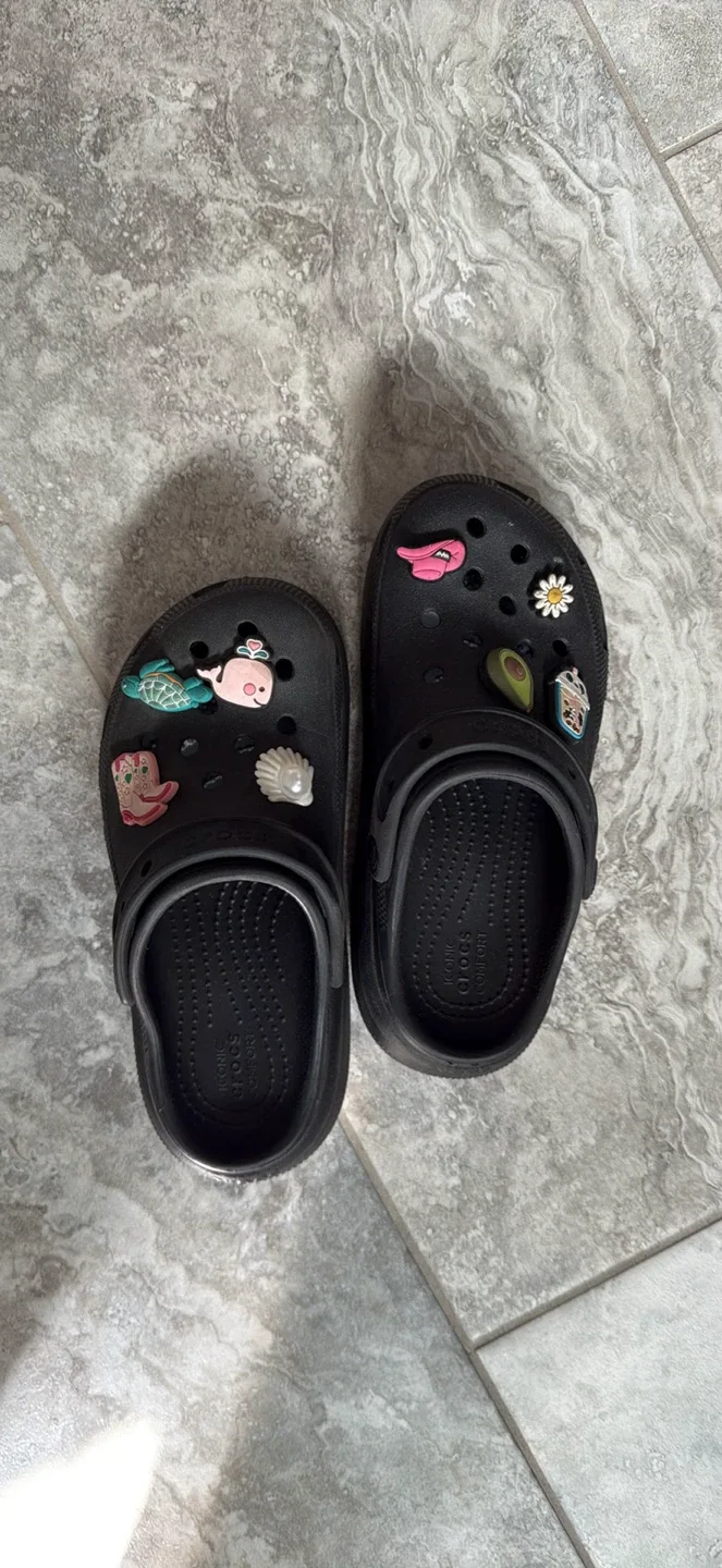 Crocs Cutie Platform Clogs, Size 3 Youth image indicator(2)