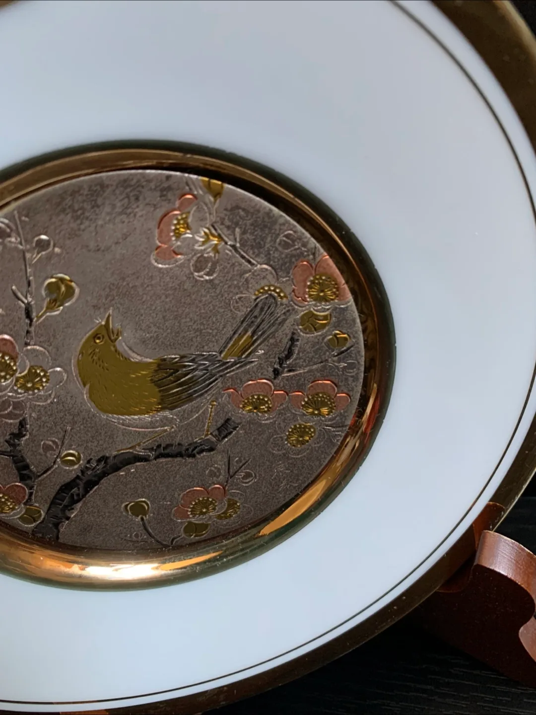 Vintage Art of Chokin 24K Gold Edged Plate image indicator(2)