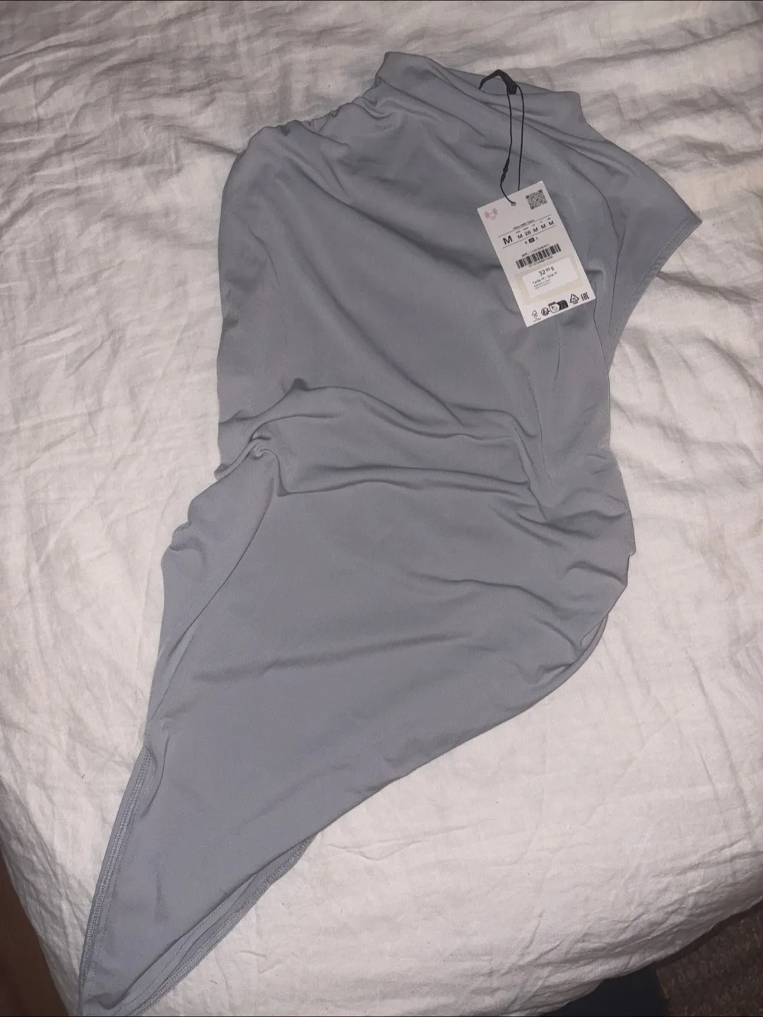 Zara asymmetric top - Size M thumbnail