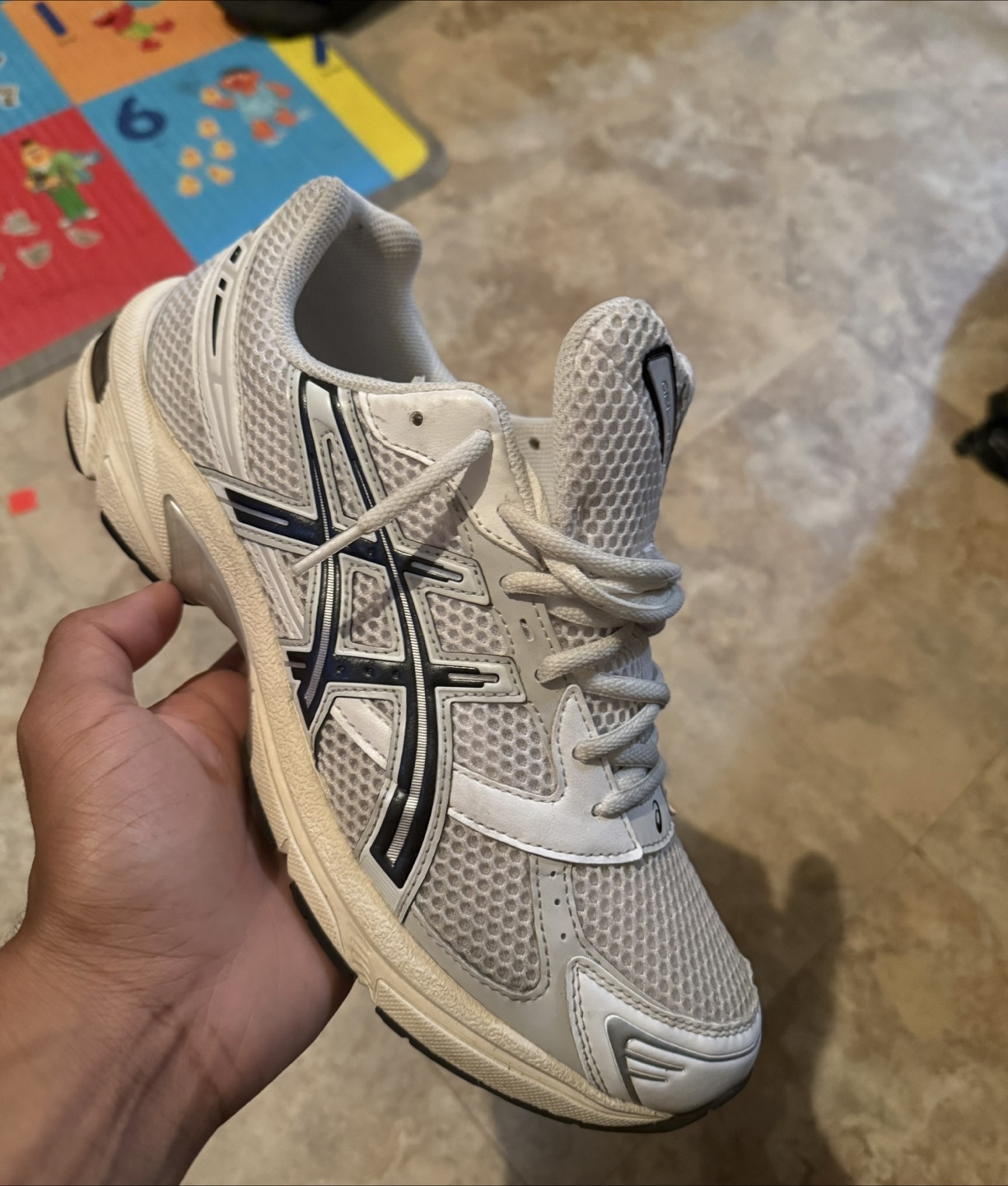 Asics Gel crème and white