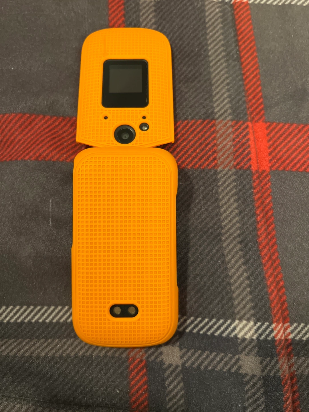 Sonim XP3plus Flip Phone - photo 2