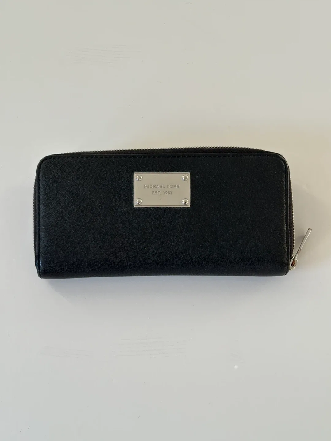Michael Kors Black Leather Wallet thumbnail